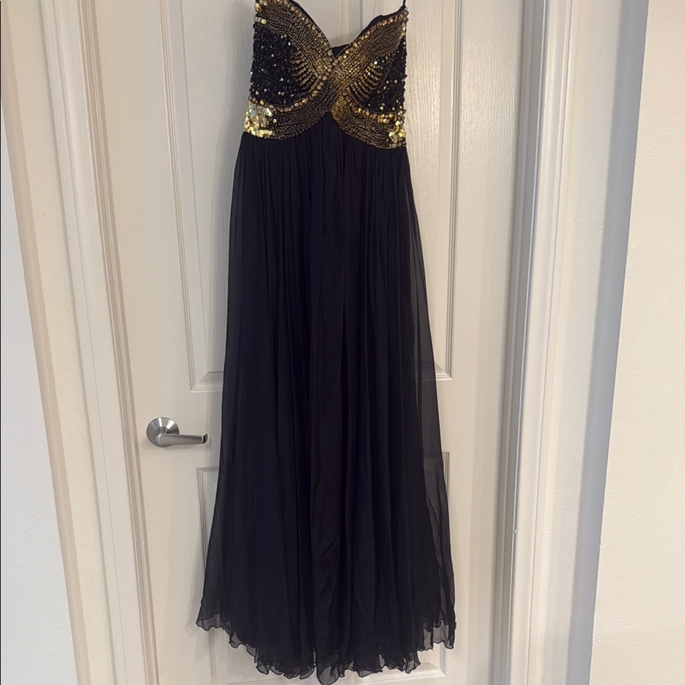 Sherri Hill Black and Gold Strapless Dress